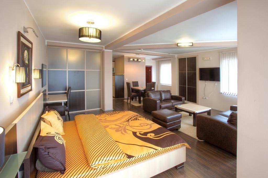 Guesthouse Vitez Βράνιε Εξωτερικό φωτογραφία